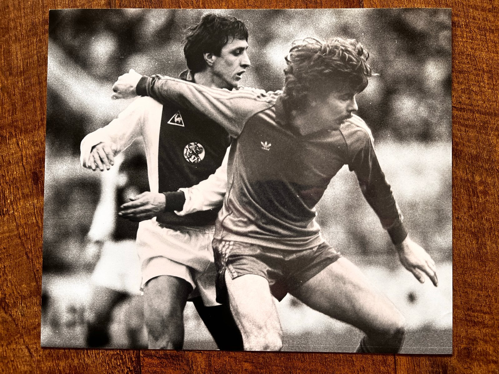 Johan Cruijff persfoto Cor Vos jaren '80 haarlem A4 formaat, Gebruikt, 1980 tot heden, Foto, Ophalen of Verzenden