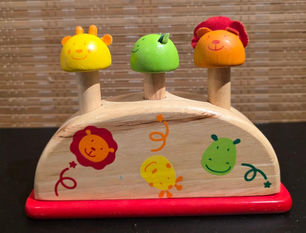 Houten pop-up speelgoed met dierenfiguren, Kinderen en Baby's, Speelgoed | Babyspeelgoed, Ophalen of Verzenden, Zo goed als nieuw