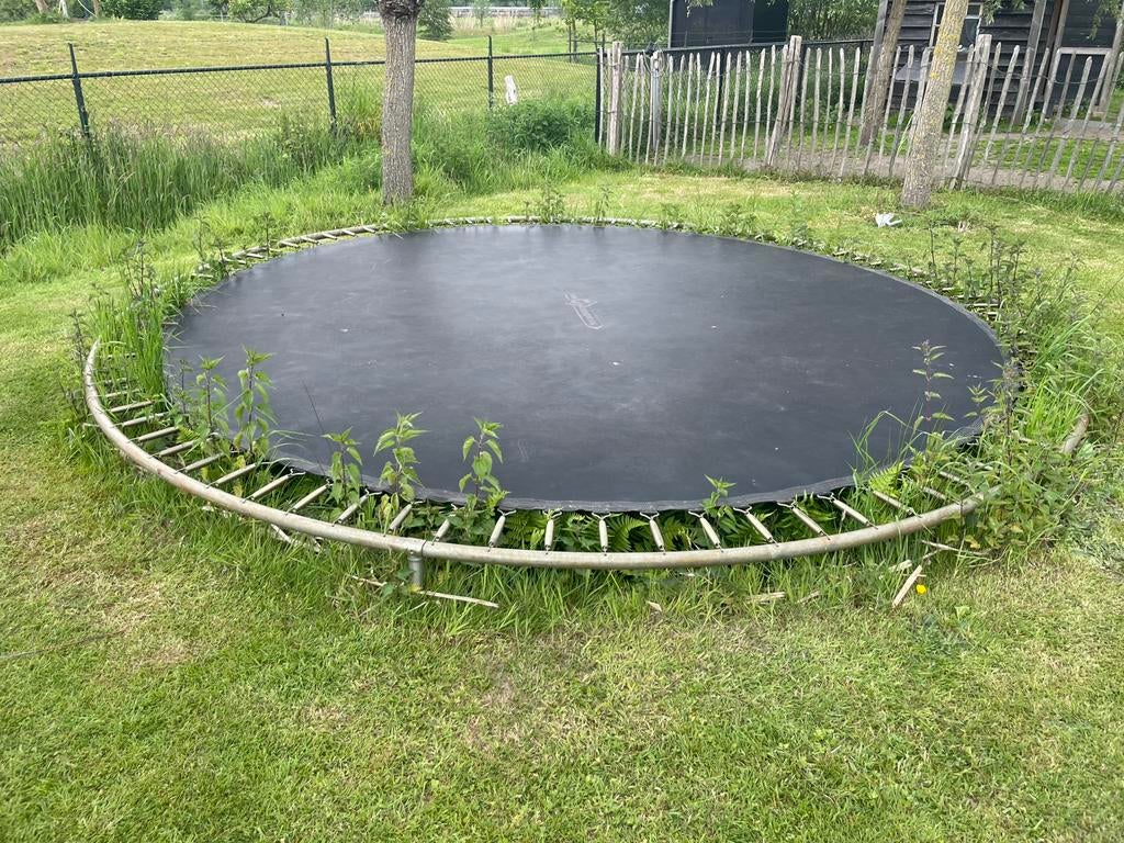 Trampoline te koop, Ophalen, Gebruikt