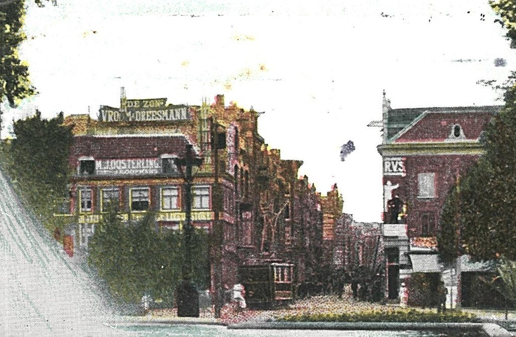 940144	Amsterdam	Fontein	Frederiksplein	1909	Gelopen, Ophalen of Verzenden, Voor 1920, Gelopen, Noord-Holland