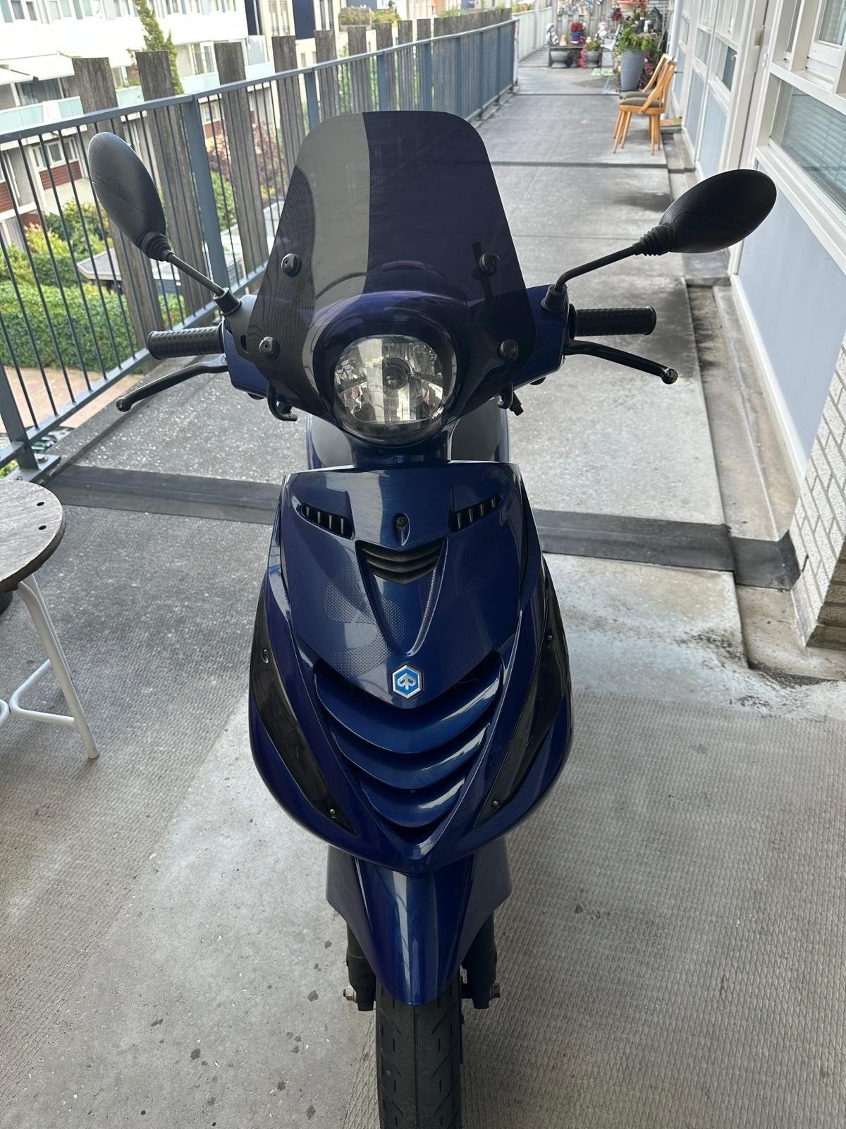 Nette Piaggio Zip 2020 Blauw Kenteken, Fietsen en Brommers, Ophalen, Gebruikt, Zip, Benzine