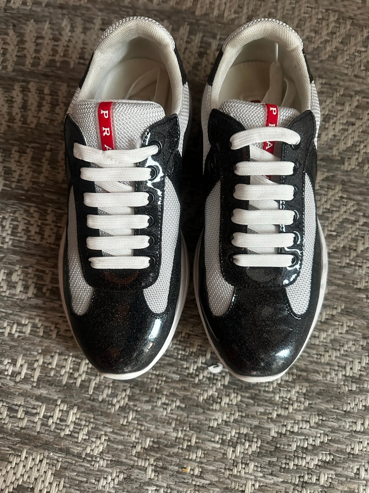 Prada sneakers zwart, Ophalen of Verzenden, Zwart, Sneakers of Gympen