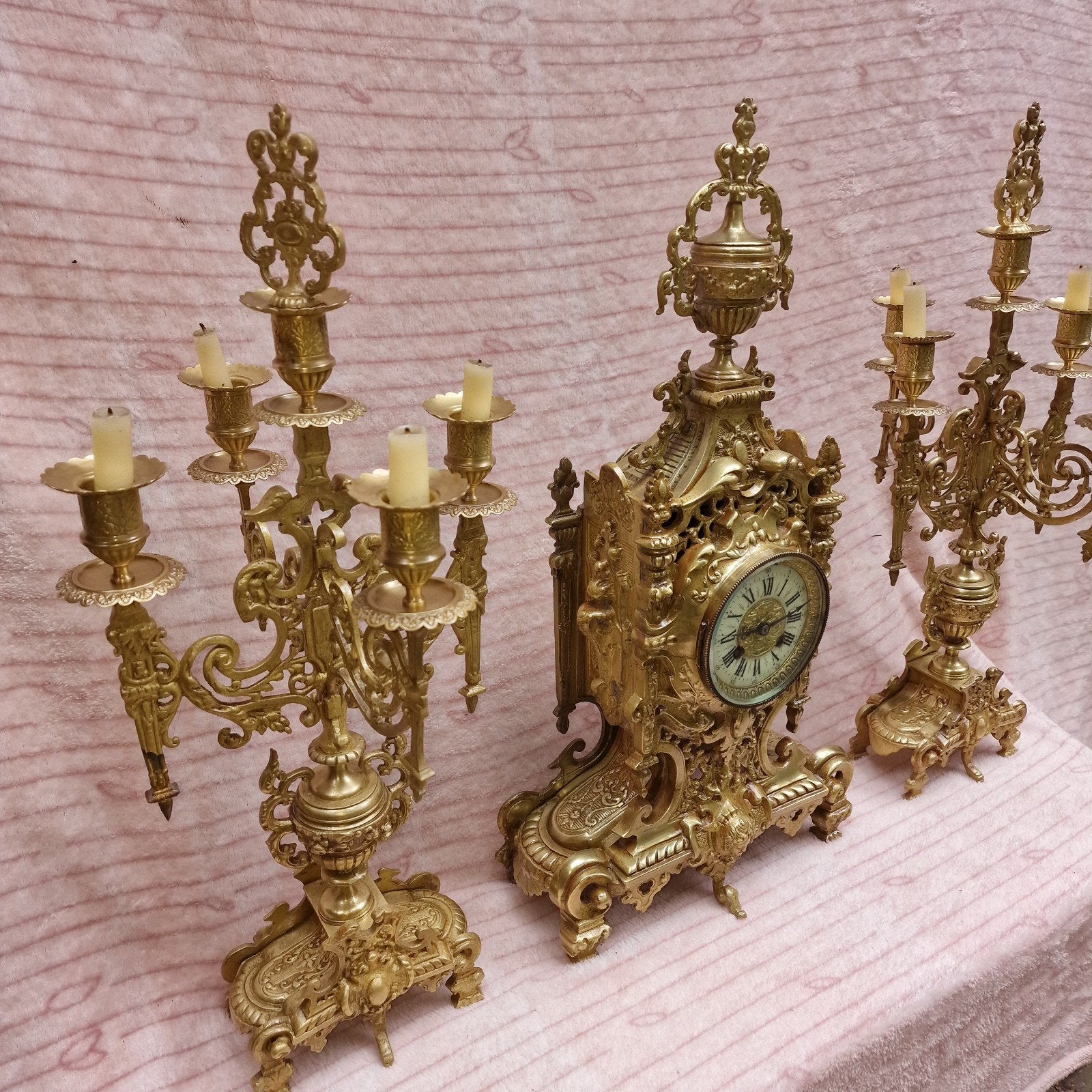 Antieke Franse Klok met Kandelaars - Brons, Ophalen
