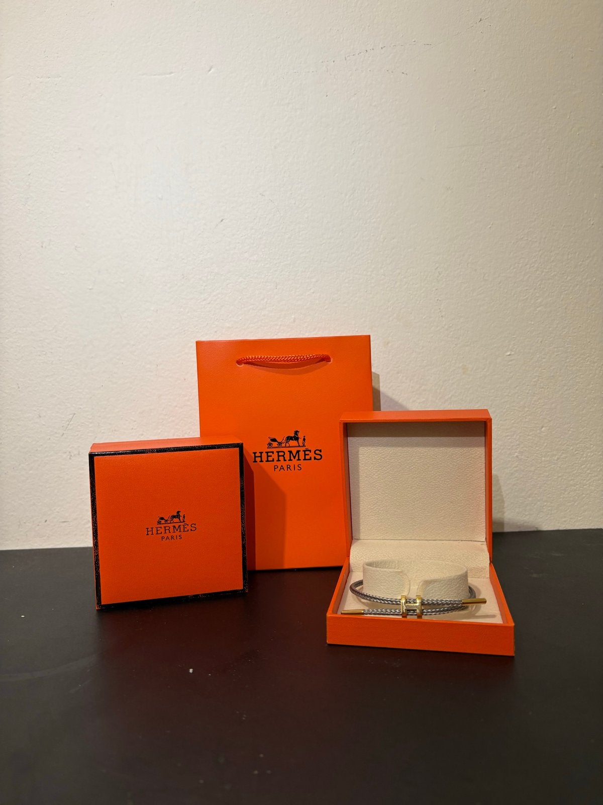 Hermès Clic H Armbanden - Diverse Kleuren, Sieraden, Tassen en Uiterlijk, Ophalen of Verzenden, Zo goed als nieuw, Overige kleuren