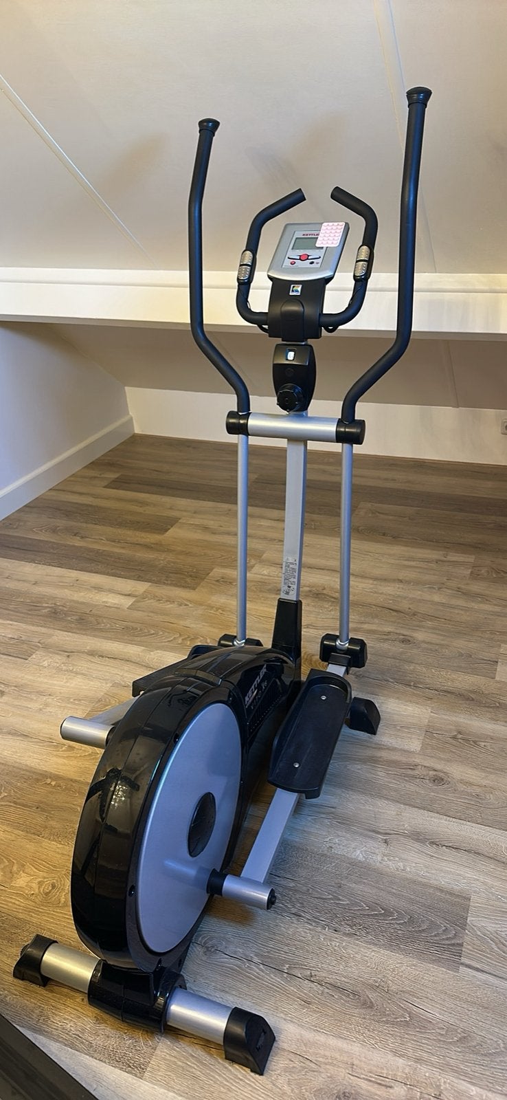 Crosstrainer en roeiapparaat, Ophalen, Zo goed als nieuw, Crosstrainer