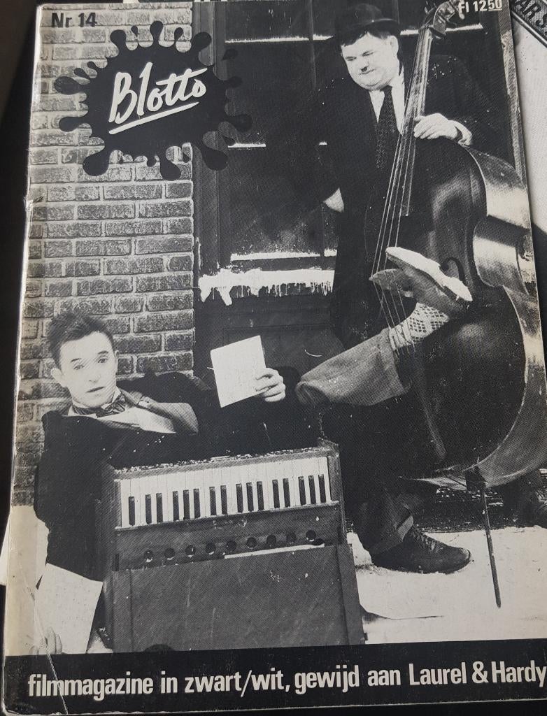 Laurel en Hardy - Blotto magazine nr 14, Ophalen of Verzenden, Gebruikt, Overige typen