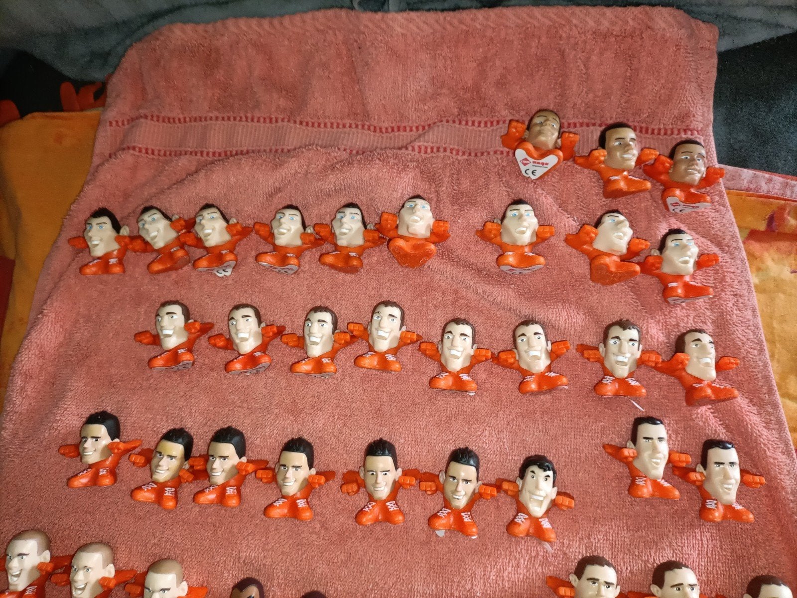 Heel veel spelersvogeltjes geluksvogeltjes C1000 poppetje, Ophalen of Verzenden, Zo goed als nieuw