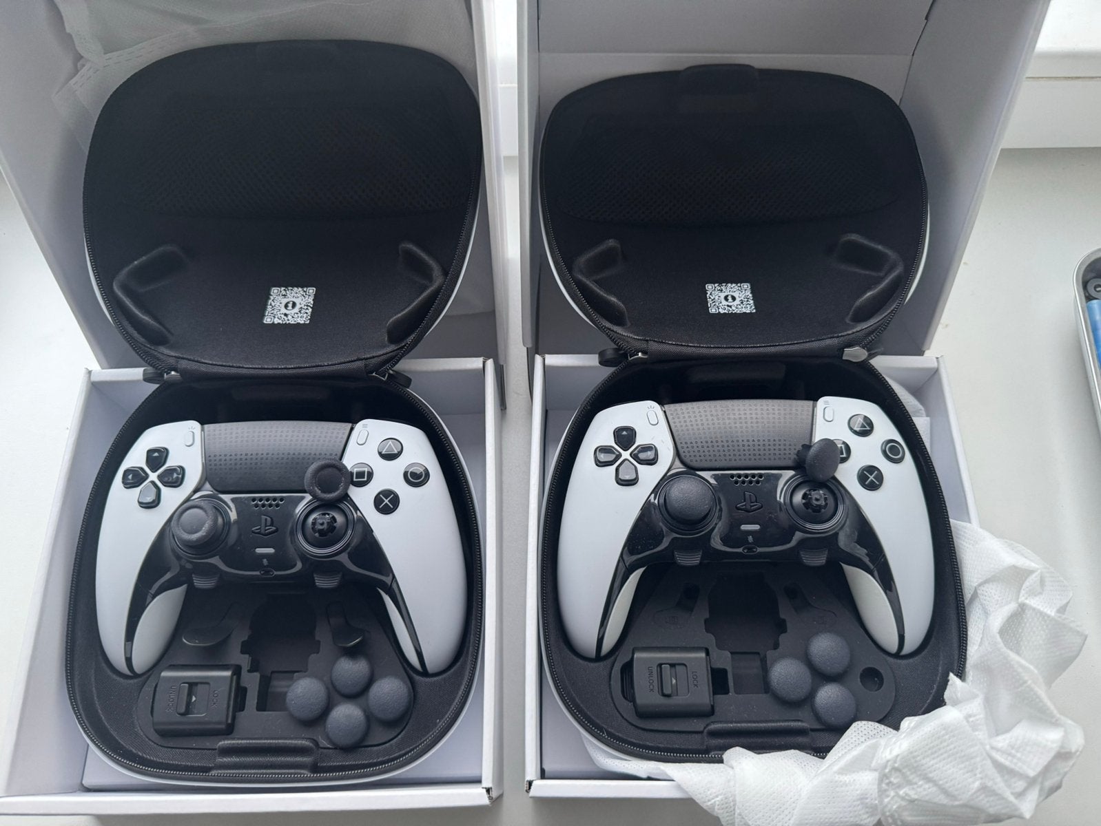 Dualsense edge controller defect, Spelcomputers en Games, Spelcomputers | Sony PSP, Ophalen of Verzenden, Zo goed als nieuw, Wit