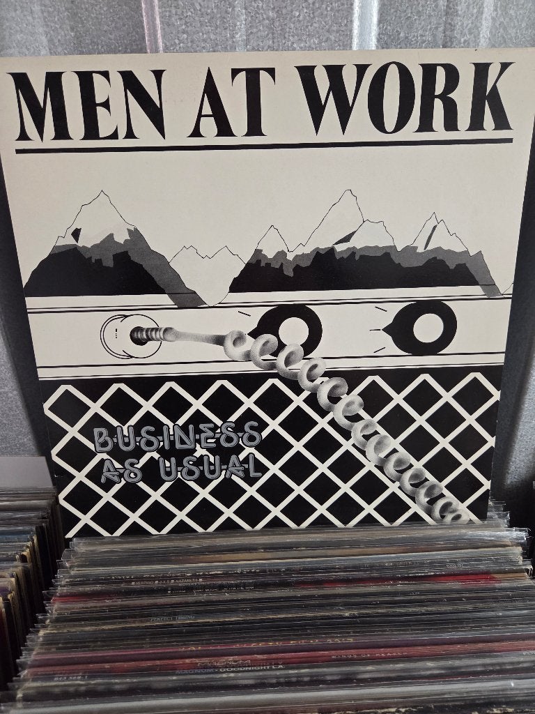 Vinyl lp MEN AT WORK: BUSINESS AS USUAL, LP, Gebruikt, Pop, 12 inch