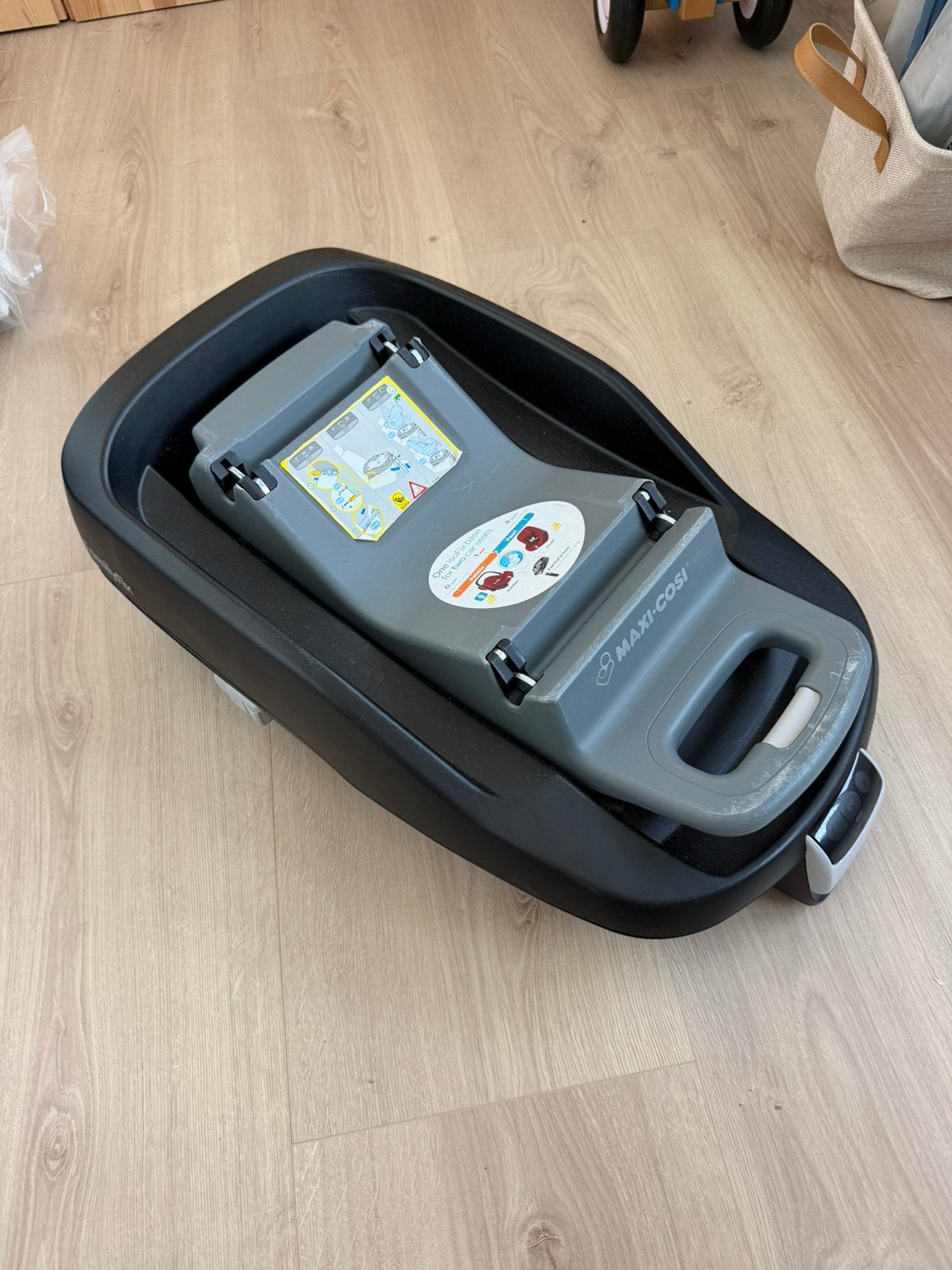 Maxi Cosi Familyfix isofix base, Ophalen, Zo goed als nieuw