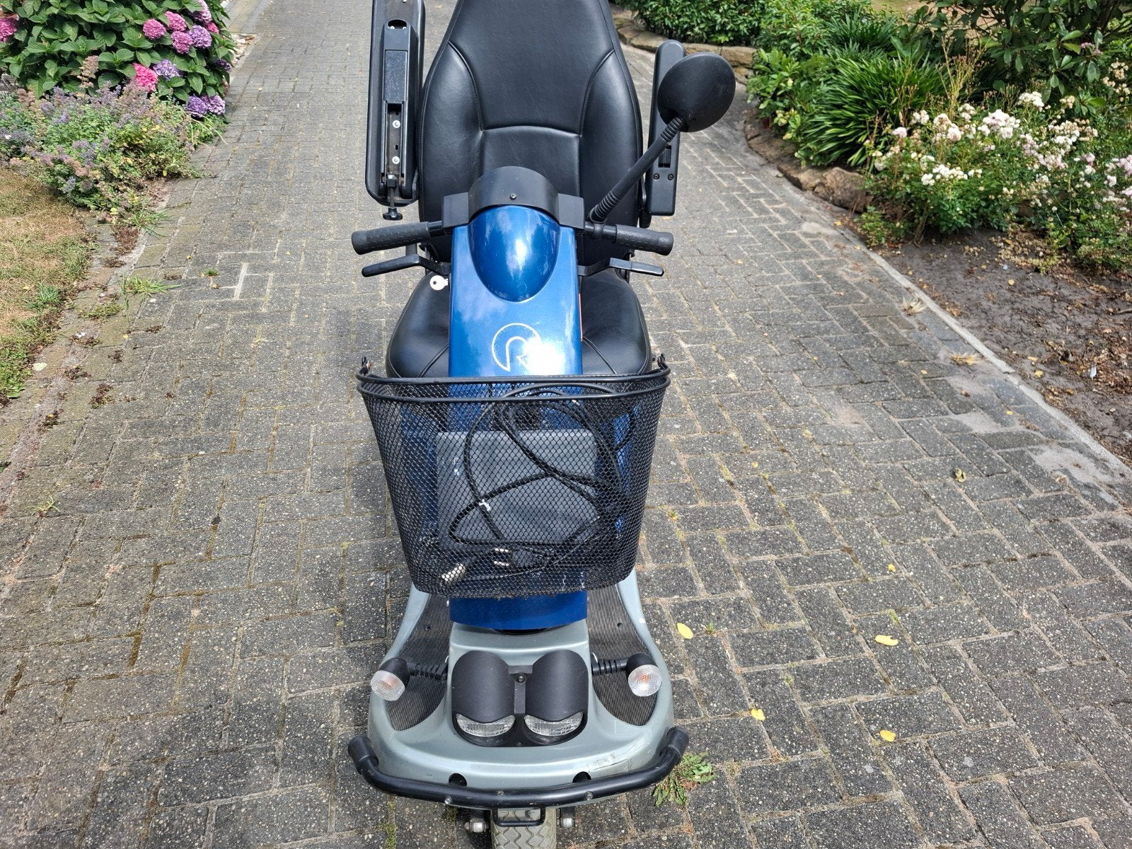 Goede scootmobiel, Ophalen, Zo goed als nieuw, 46 km of meer, 16 km/u of meer