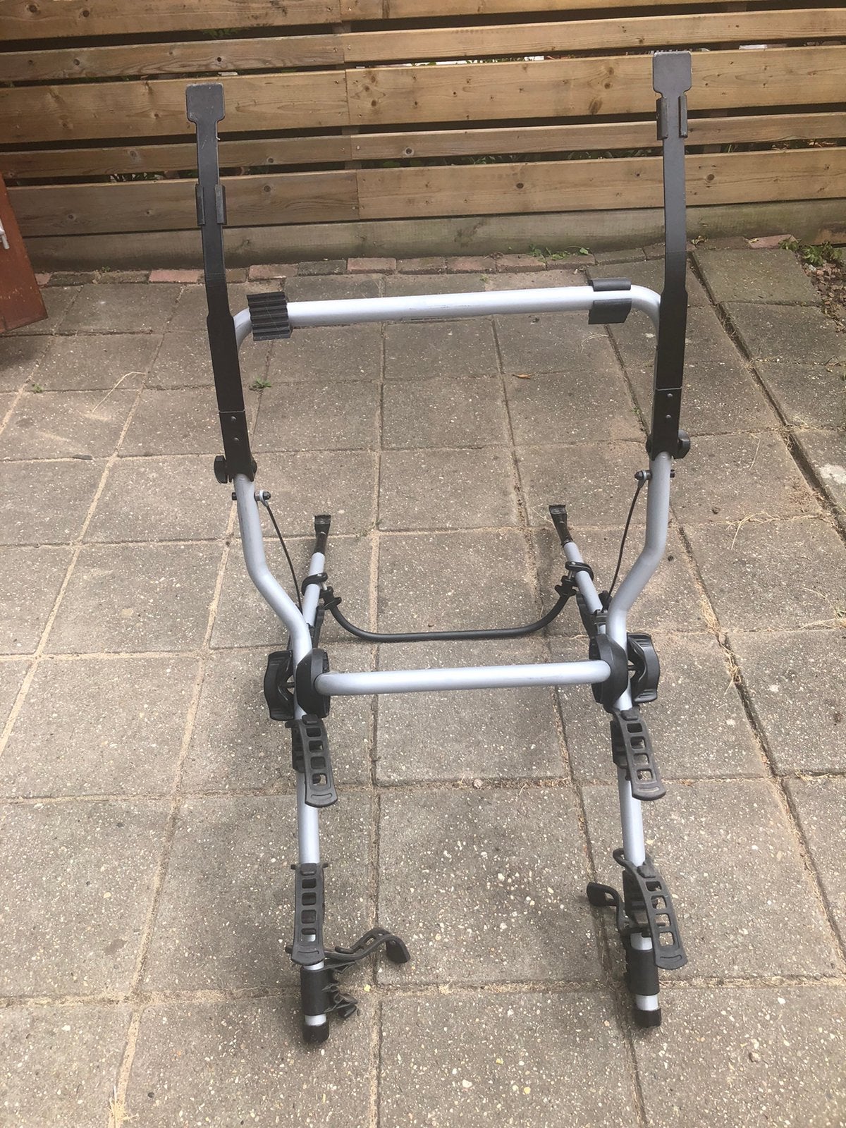 Thule achterklep fietsdrager 9104 plus 9115 adaptor, Ophalen, 3 fietsen of meer, Gebruikt, Achterklepdrager