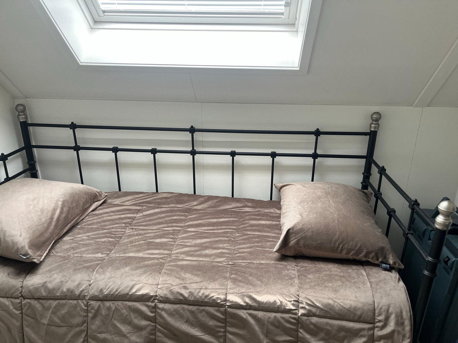 Eenpersoonsbed uitschuifbaar tweepersoonbed met matras, Ophalen, Gebruikt, 90 cm, Eenpersoons