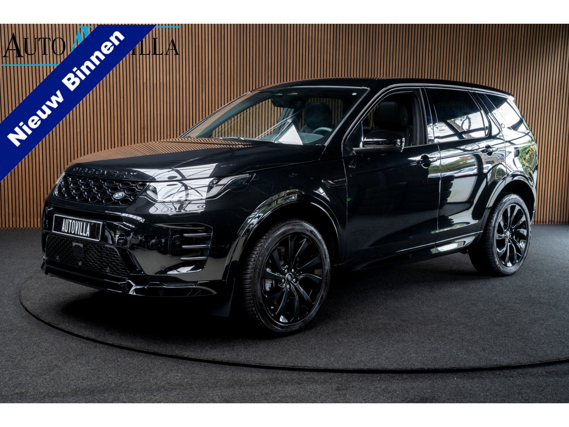 Land Rover Discovery Sport 1.5 P270e PHEV Panodak Leer Navi, Auto's, Automaat, Dealer onderhouden, Zwart, Adaptive Cruise Control