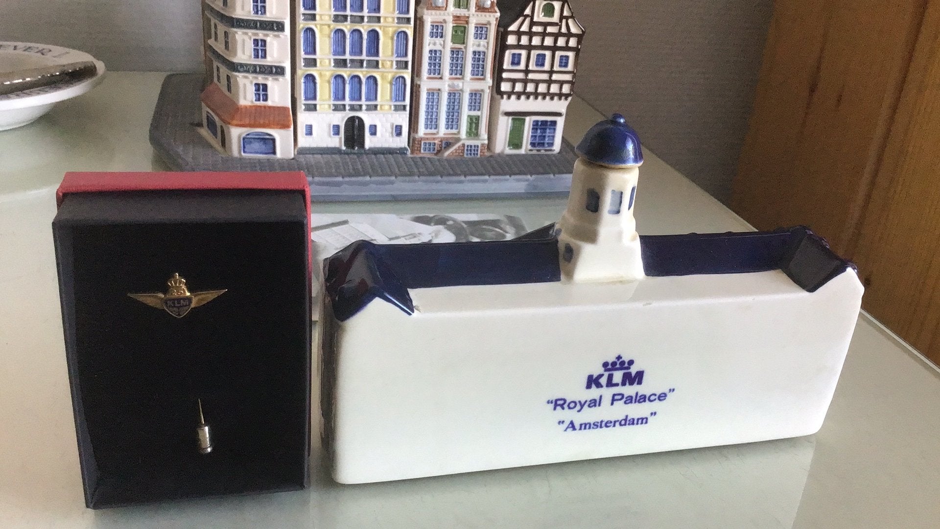 KLM pronkstukken gouden25 jr jubileum speld+Paleis op de Dam, Verzamelen, KLM Huisjes, Ophalen of Verzenden, Zo goed als nieuw