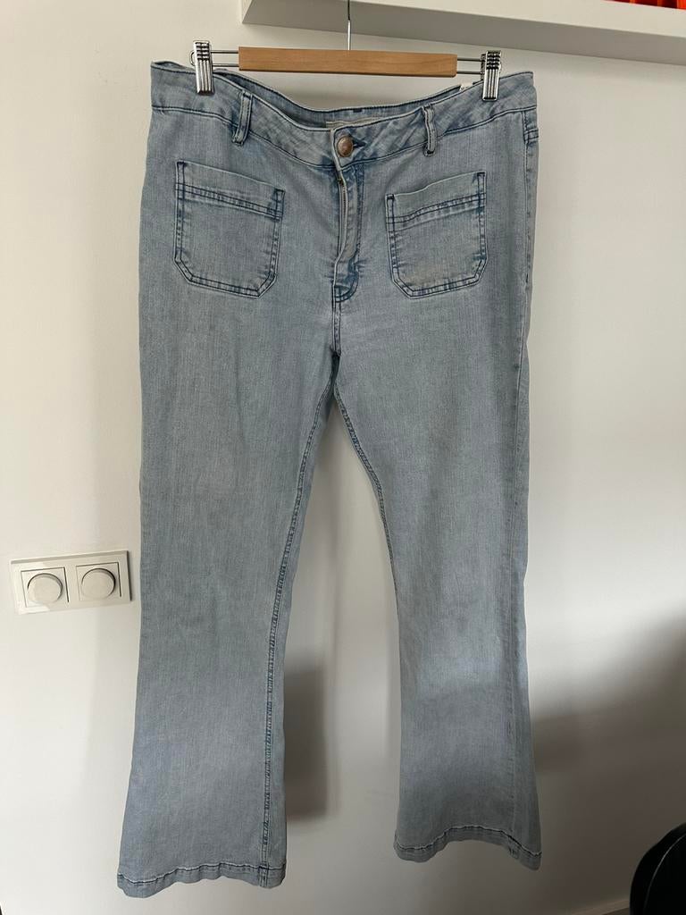 Mooie spijkerbroek van Revelation maat 32, Kleding | Dames, Spijkerbroeken en Jeans, Ophalen of Verzenden, Zo goed als nieuw, Blauw
