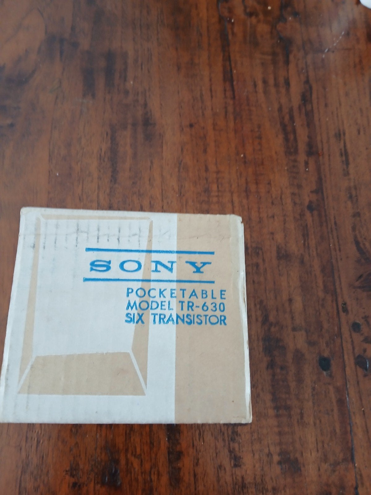 Sony Portable transistor radio TR 630 Pocket, Ophalen of Verzenden, Zo goed als nieuw, Transistorradio