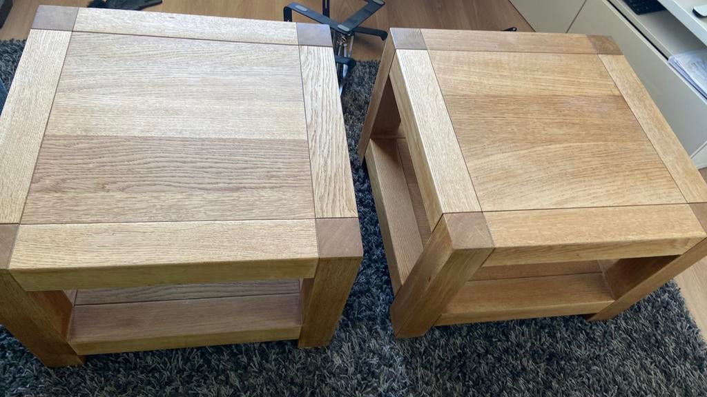 2 Eiken bijzettafeltjes, Ophalen, Minder dan 45 cm, Gebruikt, Vierkant