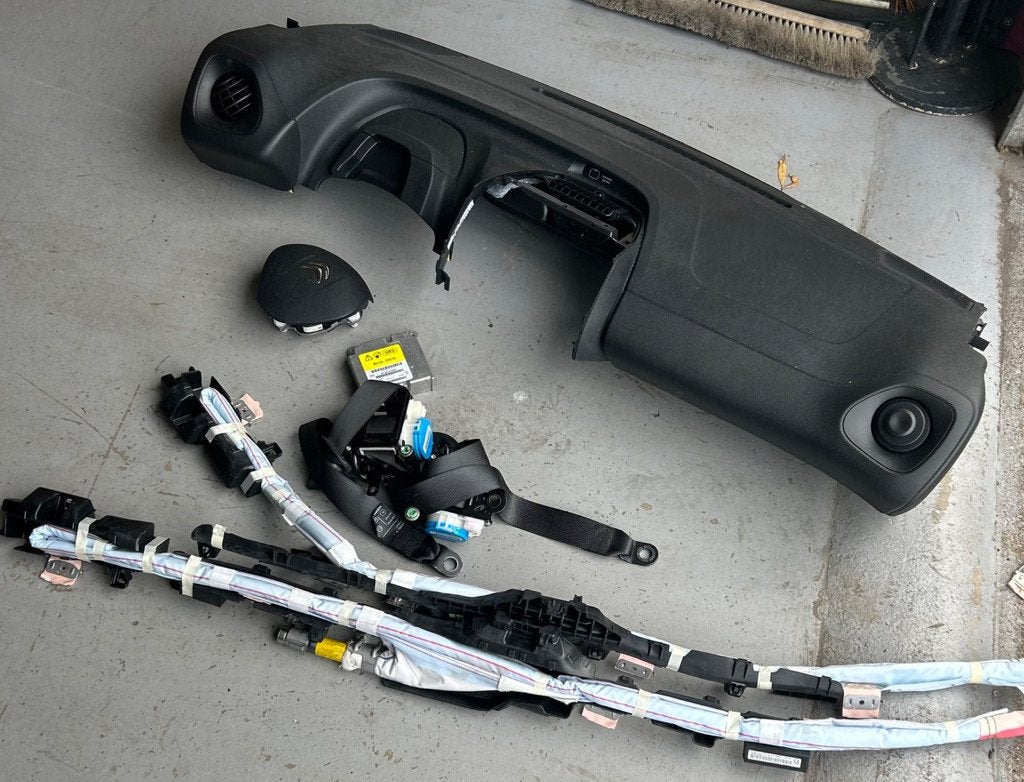 Compleet Dashboard set Citro n C1 AYGO Peugeot 108 Origineel