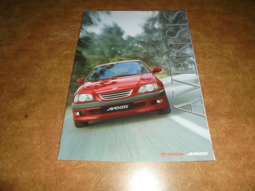 brochure Toyota Avensis  1998, Ophalen of Verzenden, Nieuw, Toyota