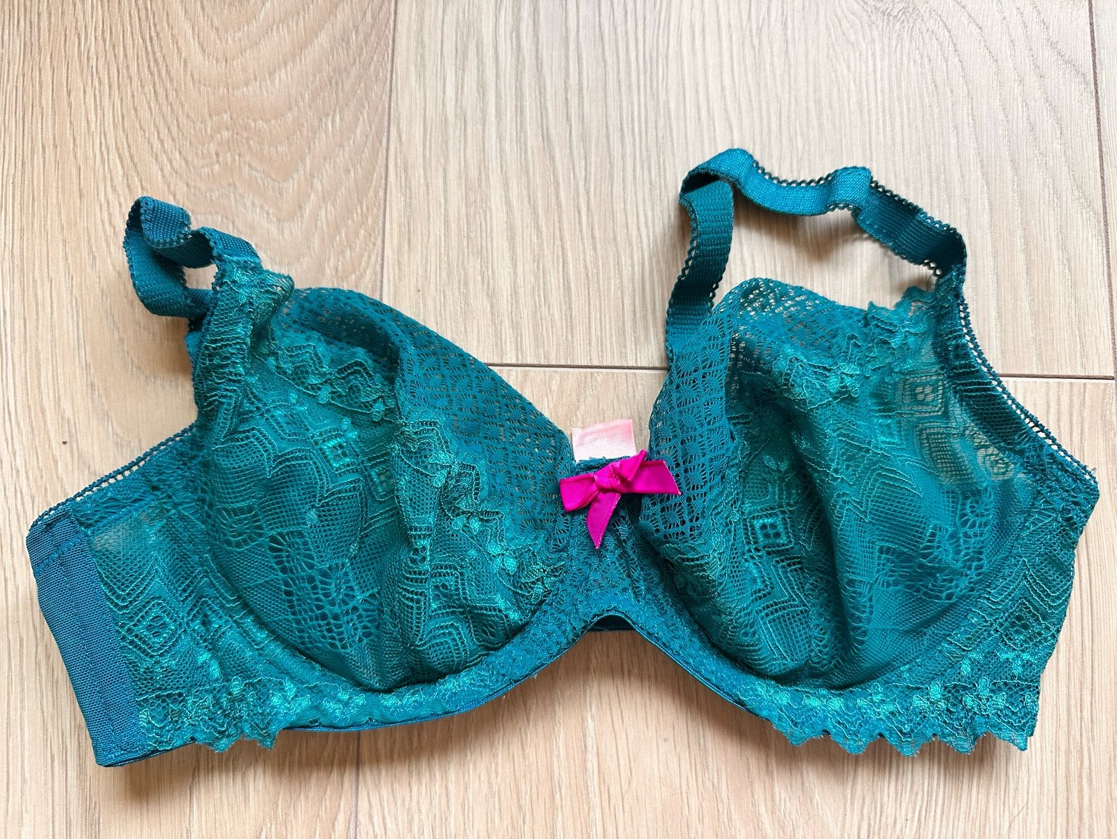 Hunkemöller BH - Turquoise kant met roze strikje, Ophalen of Verzenden, Groen, BH