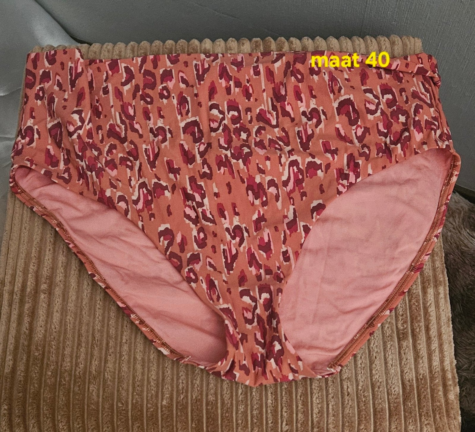 Chantelle bikini - Maat 80F / 40, Chantelle, Ophalen of Verzenden, Rood