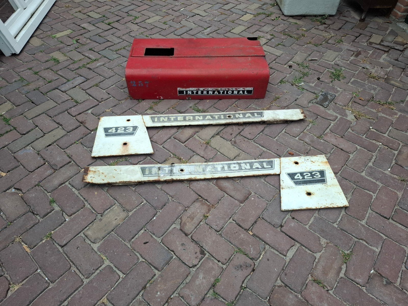 Motorkap en zijpanelen International 423, Ophalen of Verzenden
