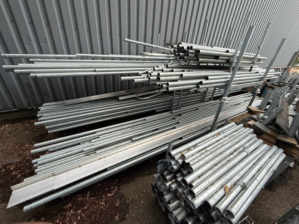 Steigerbuis & koppelingen Ø48,3 mm – NU tot 55% korting!, Doe-het-zelf en Verbouw, Steigers, Ophalen, Zo goed als nieuw, Overige typen