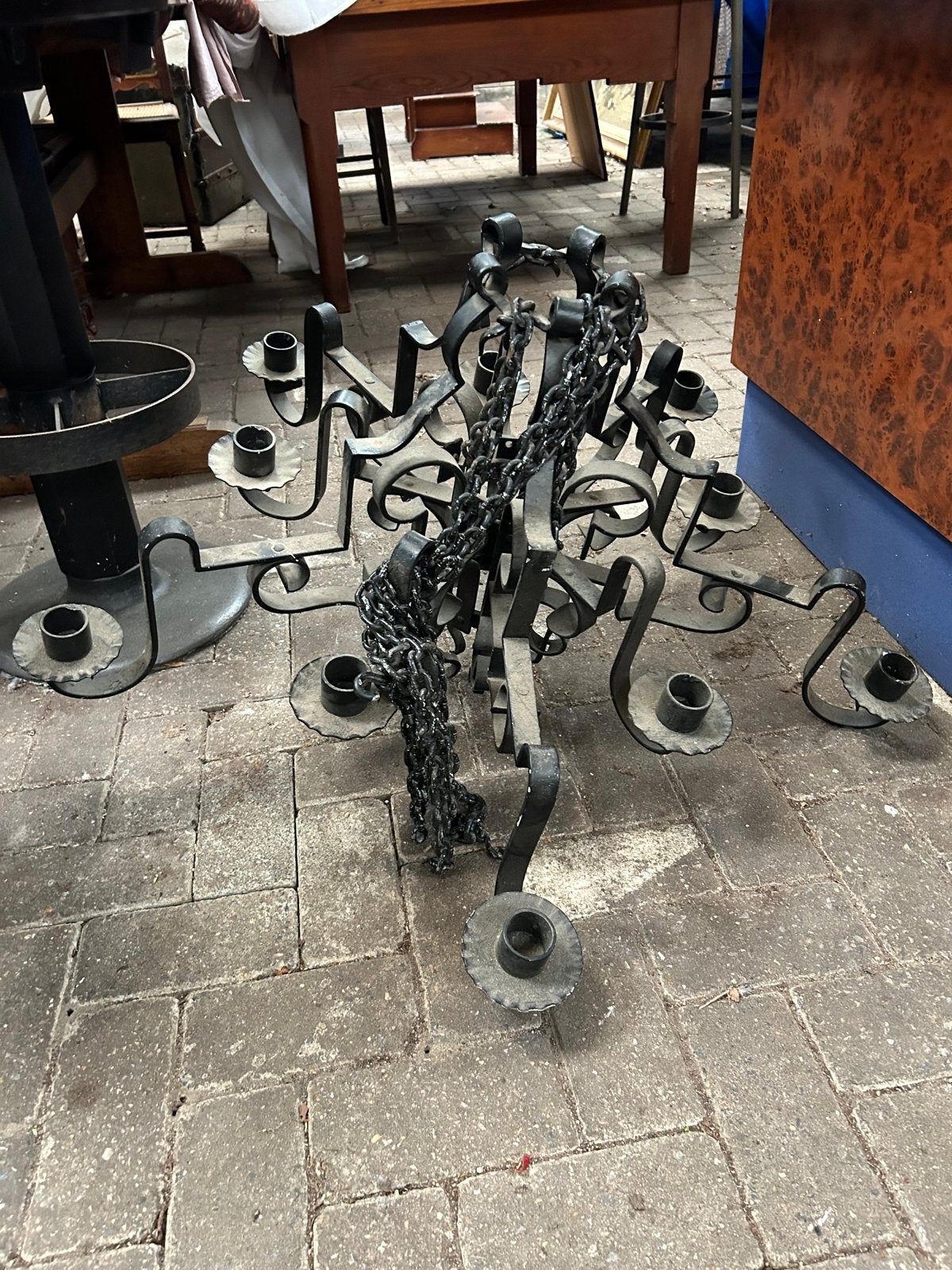 Antieke Smeedijzeren Kroonluchter / Hangende Kandelaar, Ophalen, Overige materialen