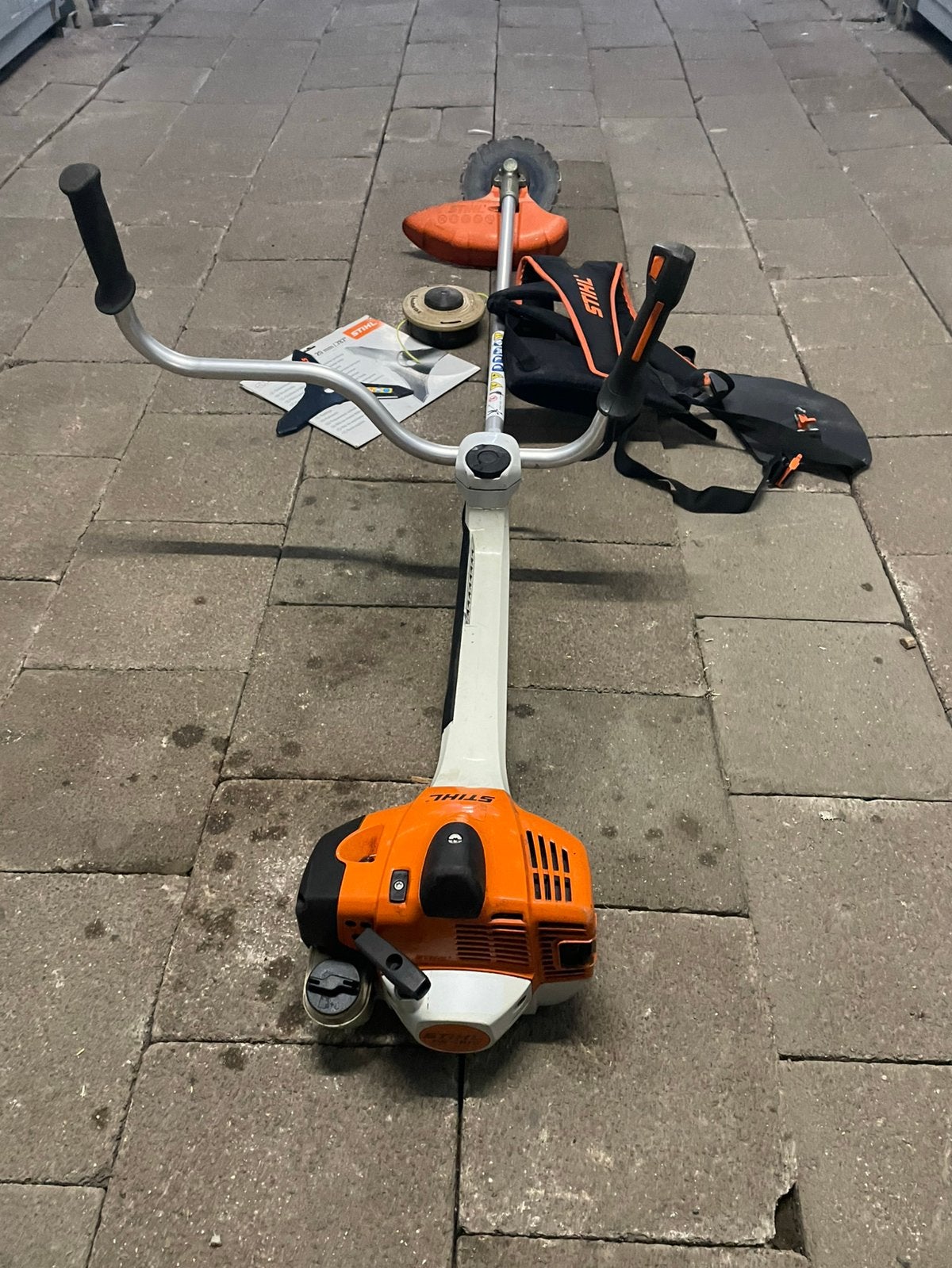 Stihl bosmaaier FS 410,loopt als een zonnetje, Tuin en Terras, Ophalen, Gebruikt, Benzine