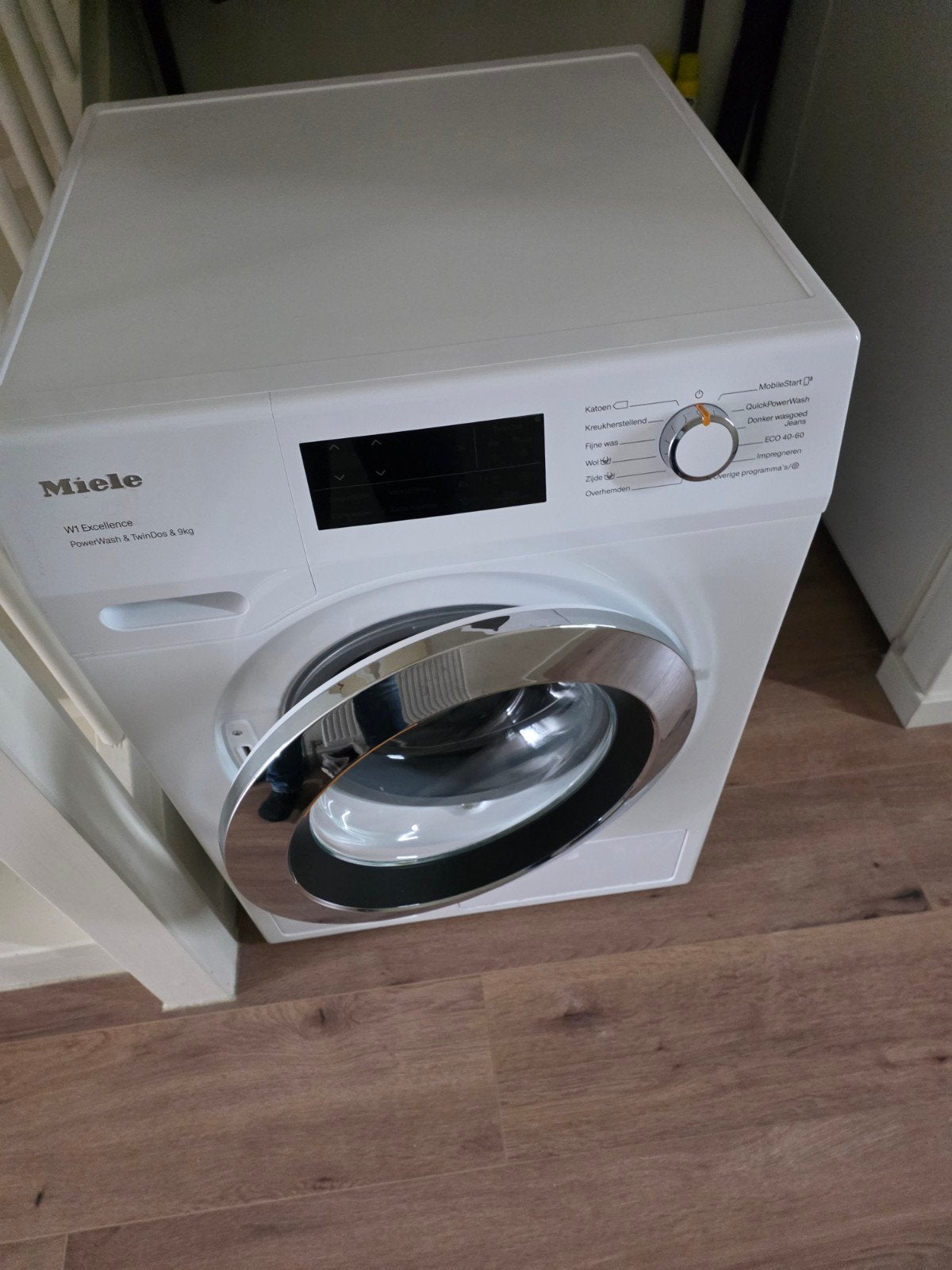 Miele W1 Excellence PowerWash & TwinDos 9kg Wasmachine, Ophalen, 8 tot 10 kg, 85 tot 90 cm, 1600 toeren of meer