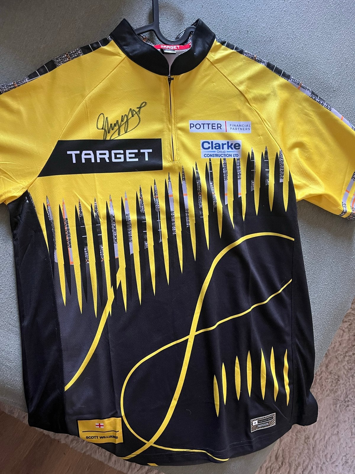 Scott Williams Darts Shirt - Gesigneerd, Sport en Fitness, Darts, Ophalen of Verzenden, Zo goed als nieuw, Pijlen