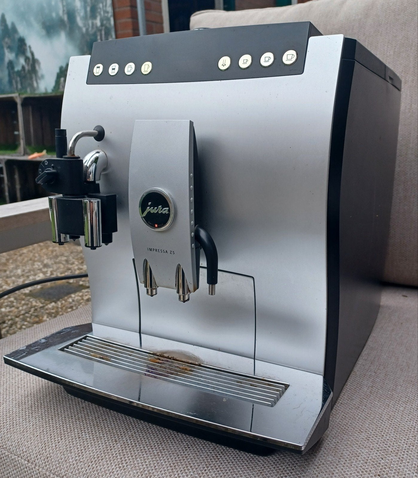 Jura Impressa Z5 te koop, Witgoed en Apparatuur, Koffiezetapparaten, 10 kopjes of meer, Ophalen, Gebruikt, Koffiemachine