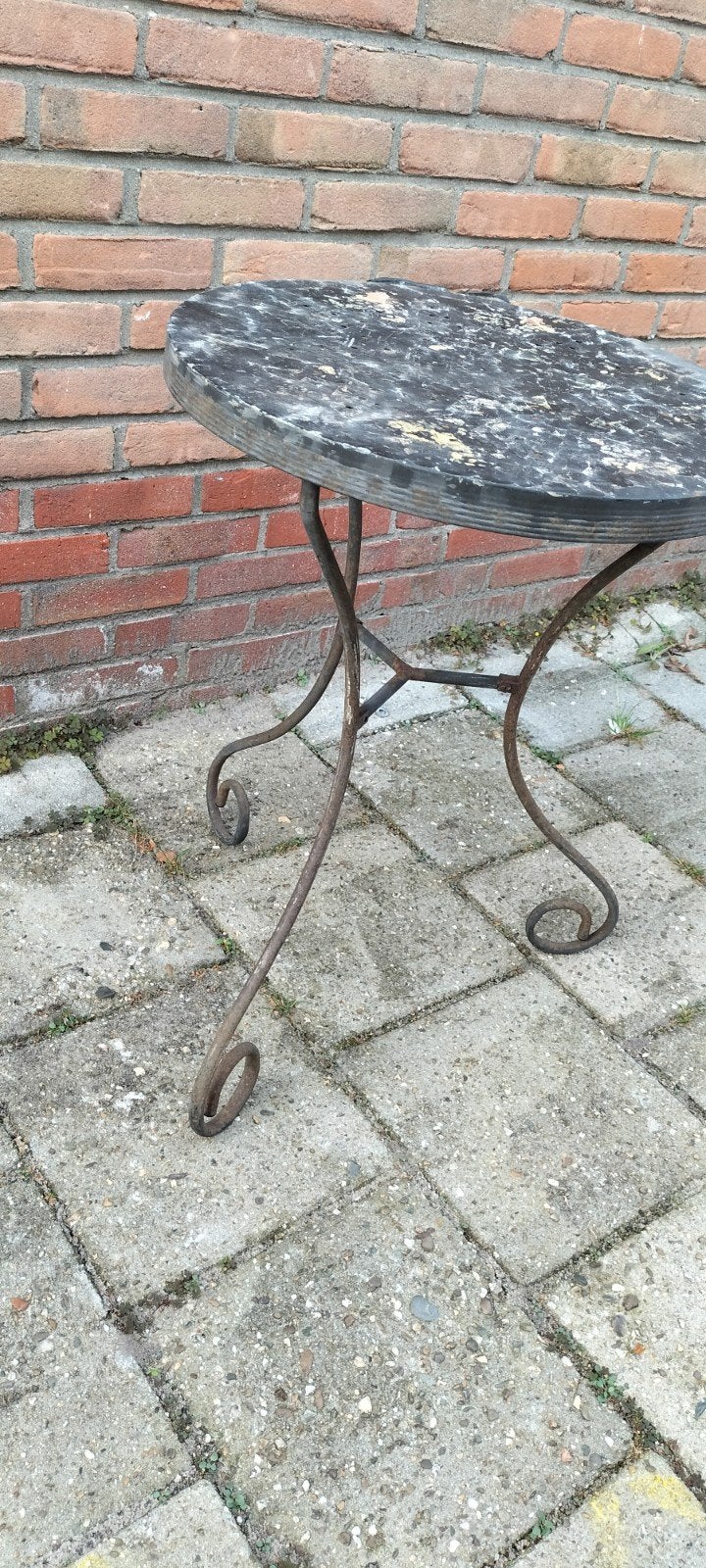 Vintage smeedijzeren tuintafel, Ophalen