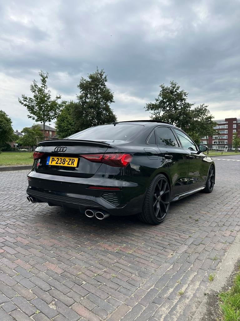 Audi A3 S3 2.0 Tfsi 310pk S Tronic Quattro 2021 Zwart, 4 cilinders, 1984 cc, Zwart, 310 pk
