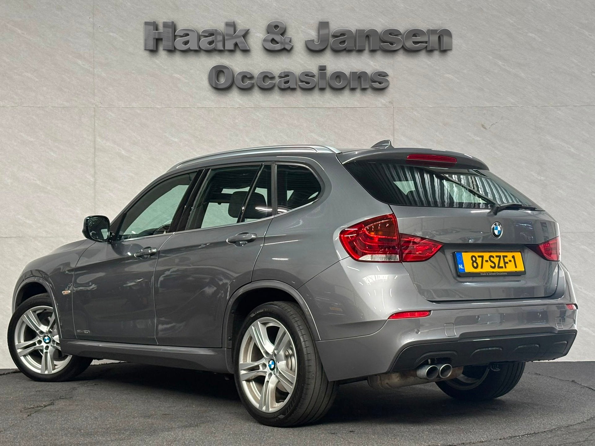 BMW X1 SDrive20i Business - Pano - Navi - Cruise - M Sport, Euro 5, Achterwielaandrijving, 4 cilinders, 184 pk