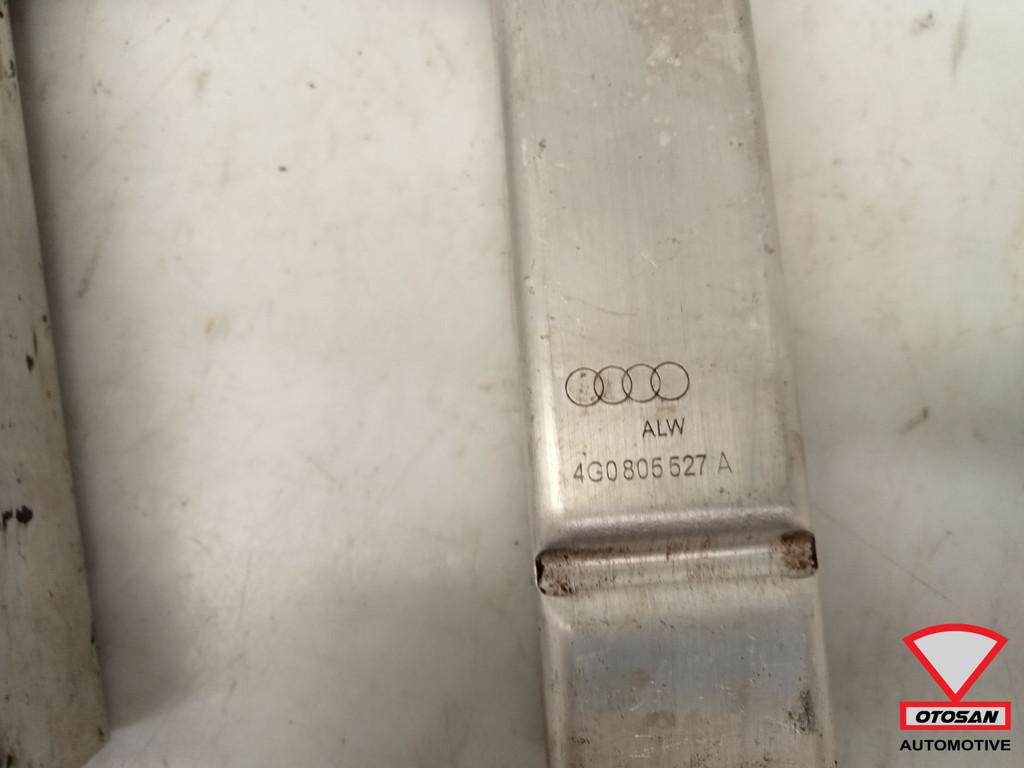 Audi RS6 RS7 4G C7 Radiateur Steun L+R 4G0805528A 4G0805527A, Gebruikt, AUDI AG, Auto-Union-Strasse 1
85045  Ingolstadt, DE, Kundenbetreuung@audi.de