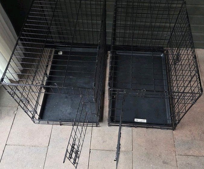 Honden bench, Dieren en Toebehoren, Ophalen of Verzenden, Zo goed als nieuw