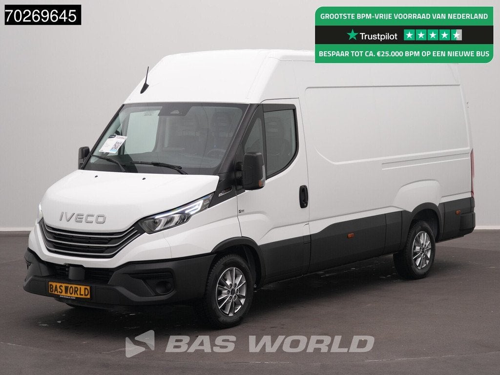 Iveco Daily 35S21 BPM VRIJ! 210PK 3.0L Automaat L2H2 Trekhaa, Auto's, Automaat, Stof, Multifunctioneel stuurwiel, Euro 6
