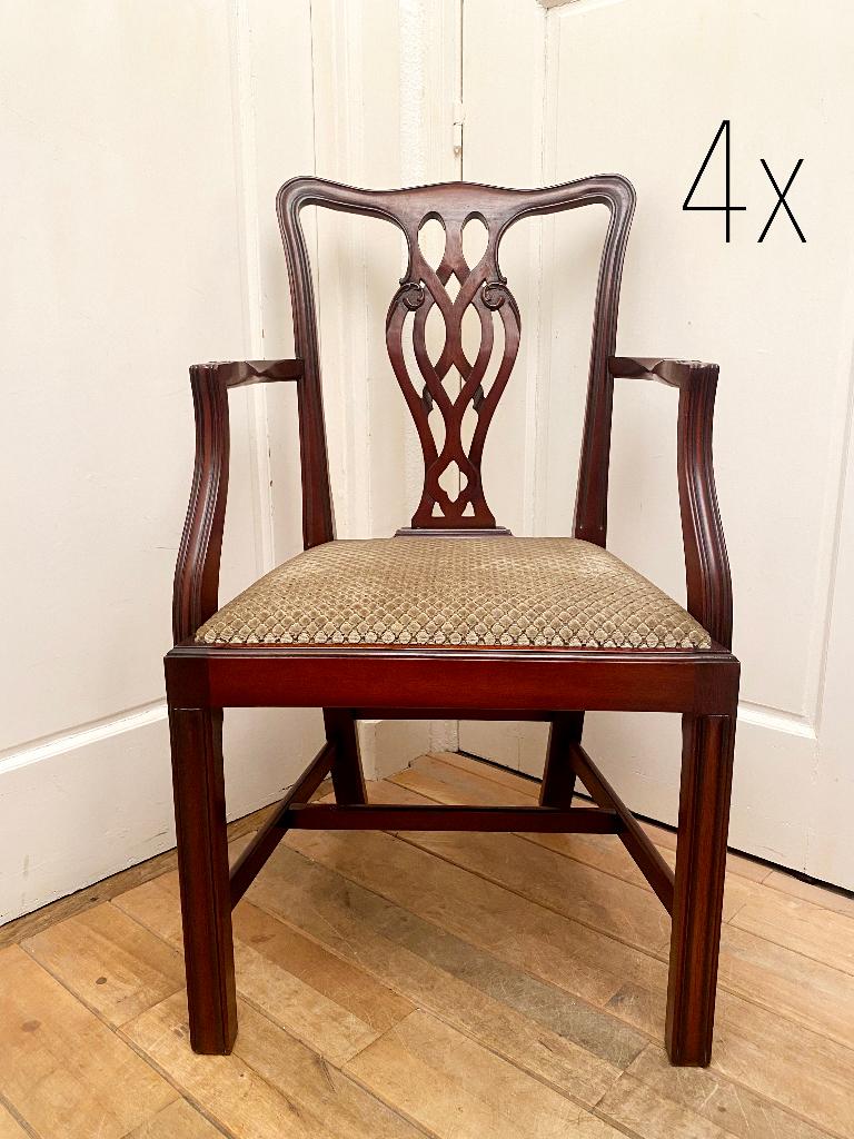 4 massief mahonie Chippendale Carver Chairs, Ophalen