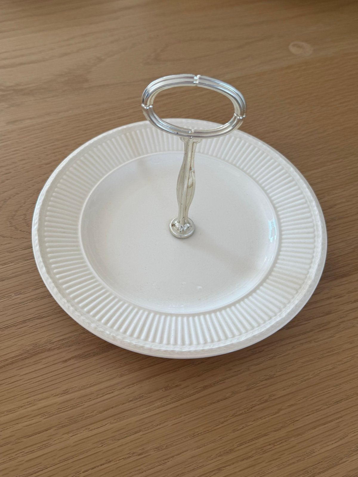 Wedgwood EDME 1-laags etagere, Ophalen
