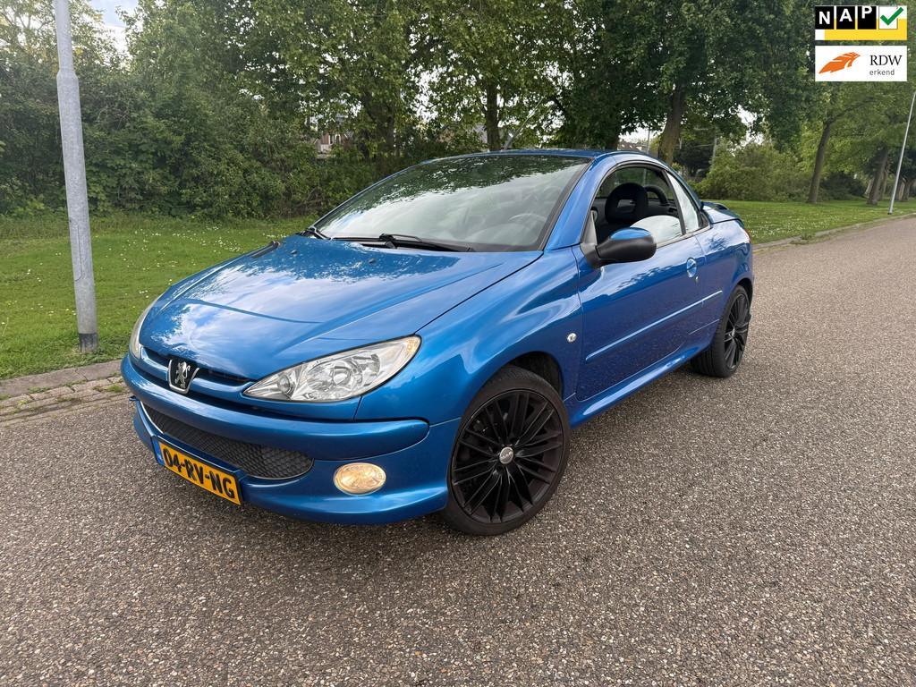 Peugeot 206 CC 1.6-16V AUTOMAAT/APK/VELGEN, Stof, Gebruikt, Zwart, 4 cilinders