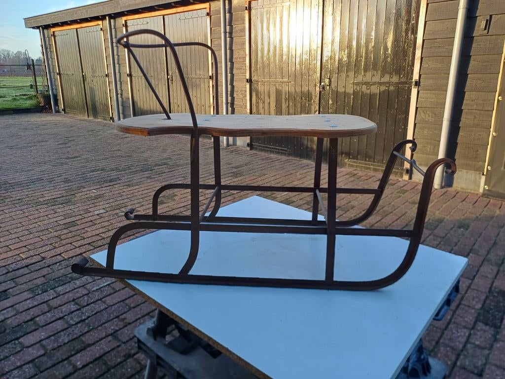 Antieke/Vintage Trekslee met vernieuwde houten zitting, Antiek en Kunst, Ophalen