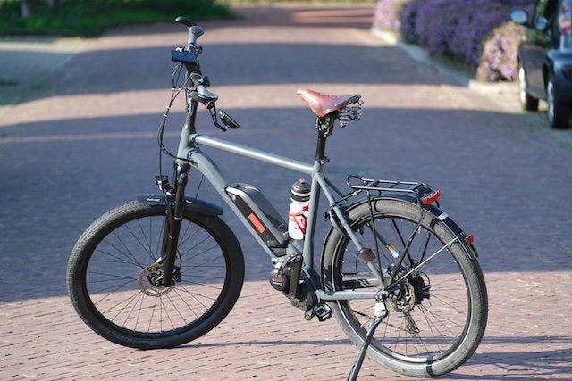 Conway Mountain/City-bike 25/45 km schakelbaar, Zo goed als nieuw, 50 km per accu of meer, 55 tot 59 cm, Ophalen