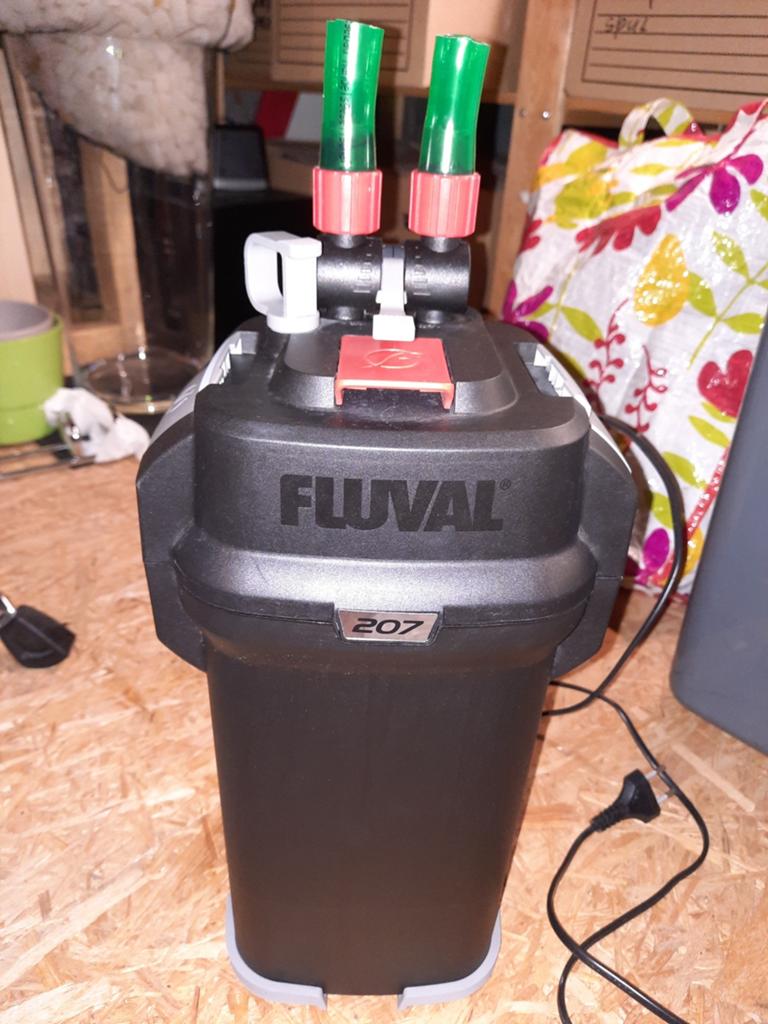 Fluval 207 stille, compacte filter goede staat, compleet, Dieren en Toebehoren, Vissen | Aquaria en Toebehoren, Ophalen, Inclusief toebehoren