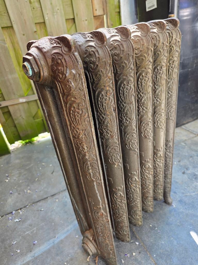 Exclusieve gietijzeren ArtDeco radiator - Laurens Radiators, Ophalen, 30 tot 80 cm, Gebruikt, Radiator