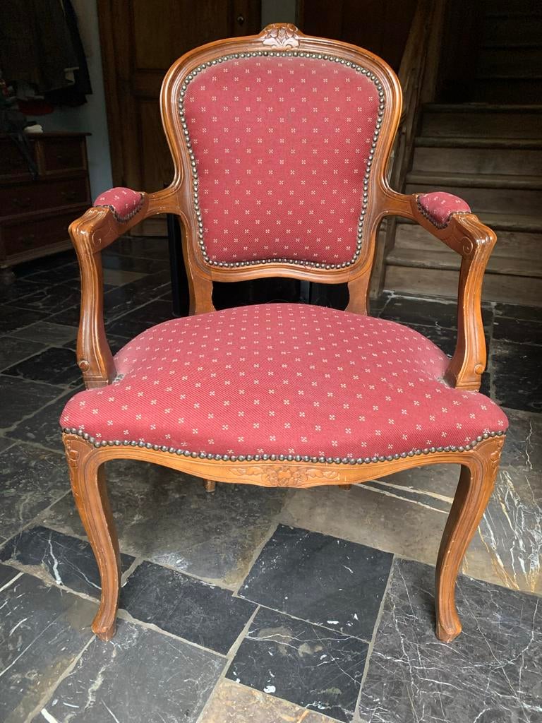 Antiek stoeltje en salontafel - ook apart te koop, Ophalen