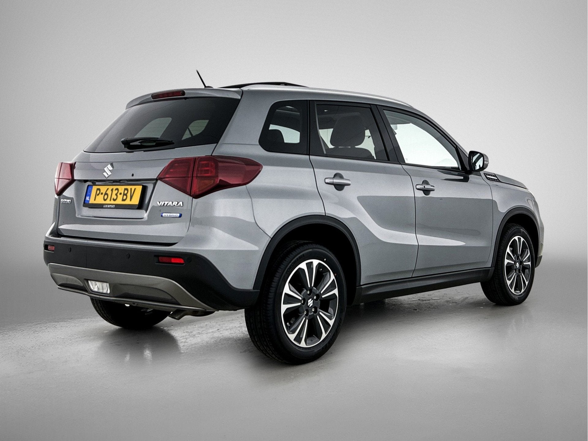 Suzuki Vitara 1.4 Boosterjet Style Smart Hybrid | Elektrisch, Gebruikt, 4 cilinders, Leder en Stof, 49 €/maand