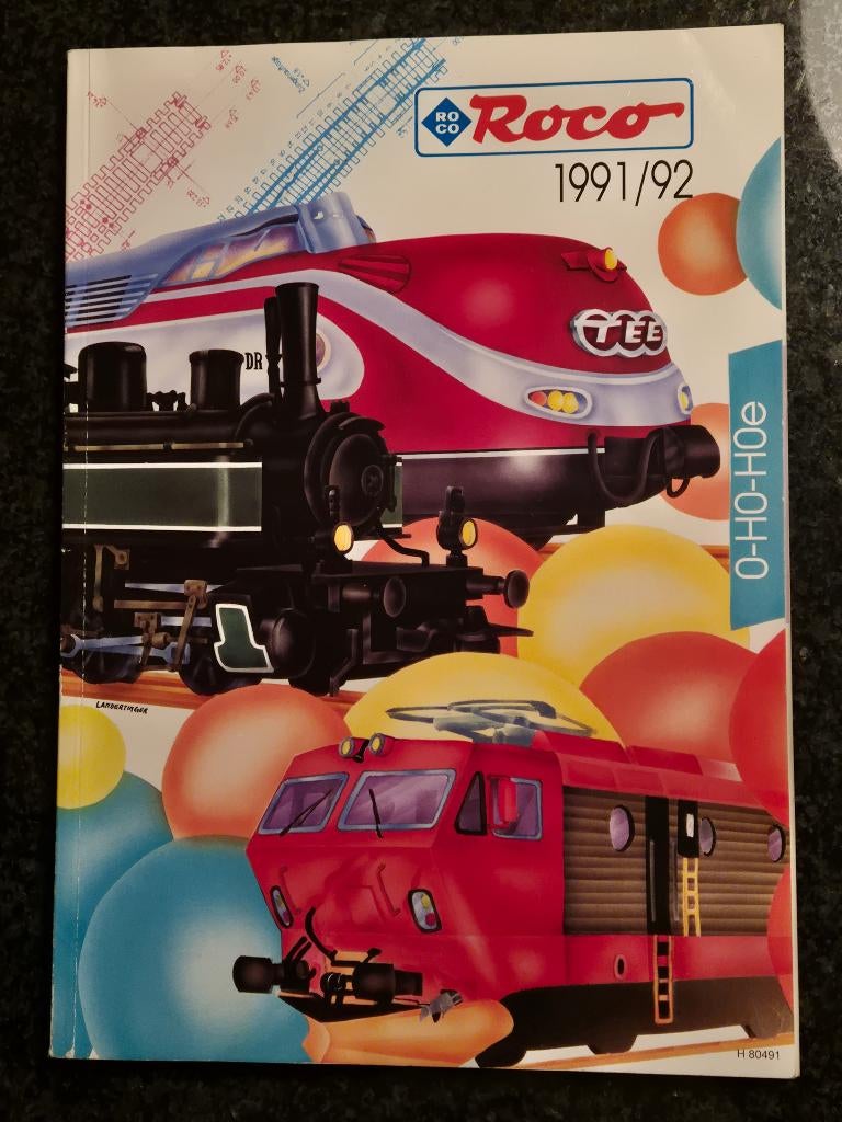 ROCO catalogi 91/92 & 93/94, Gelijkstroom of Wisselstroom, Overige typen, Ophalen of Verzenden, Zo goed als nieuw