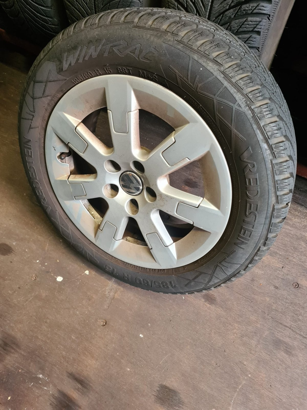 Winterbanden set VW Polo, Ophalen, 15 inch, Banden en Velgen, 185 mm